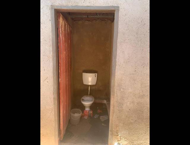 2 BEDROOM HOUSE FOR SALE IN SOSHANGUVE XX